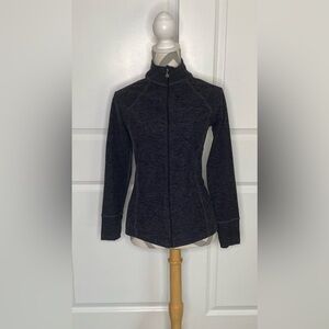 Beyond Yoga Medium Blue & Black Zip Up